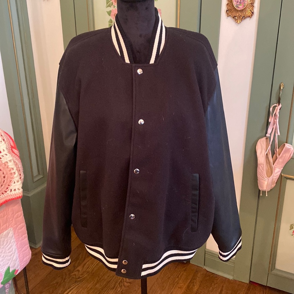 ABERCROMBIE & FITCH Varsity Jacket Size XL